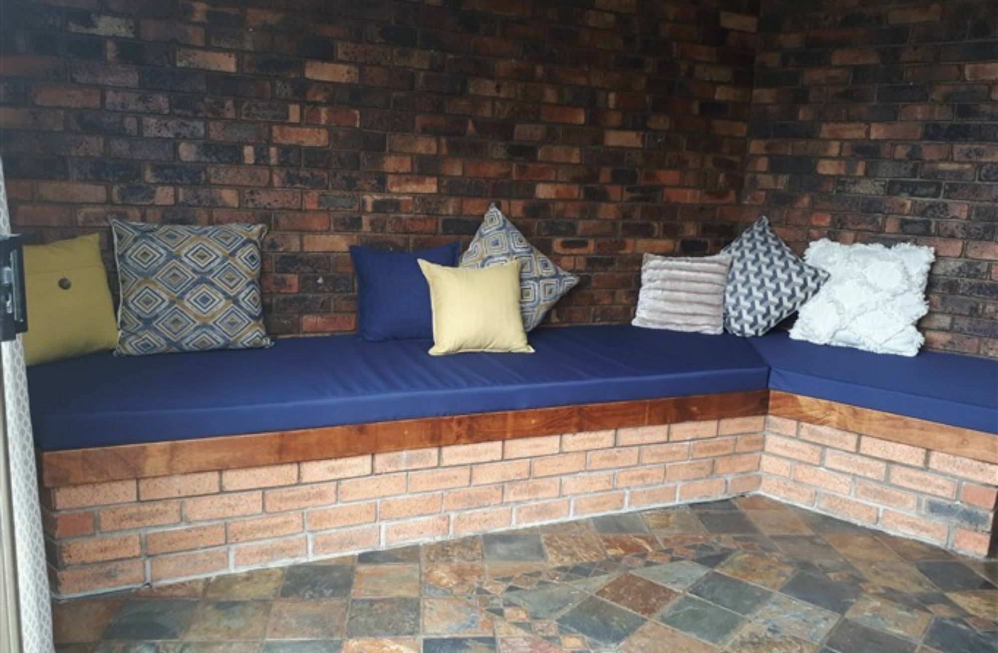 Blue Sea Guest House East London Exterior foto